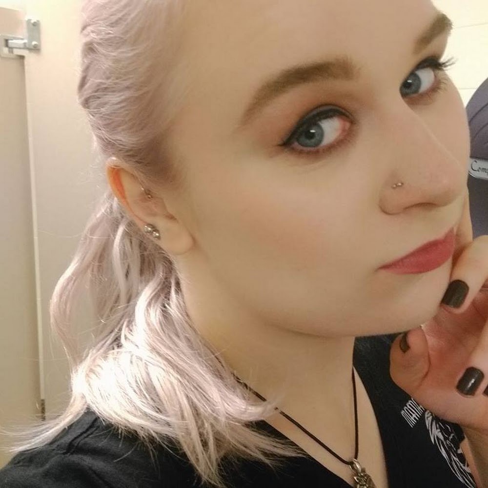 Meet your Posher, Kimberly